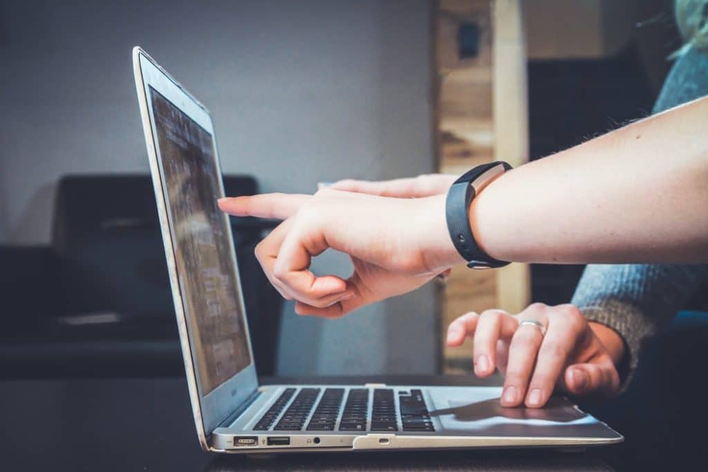 Bureau à la maison vs Bail commercial – Comparatif